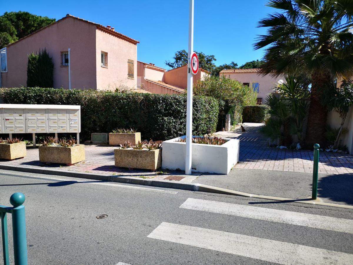 Appartement Sainte-Maxime, Plage De La Nartelle Eksteriør billede