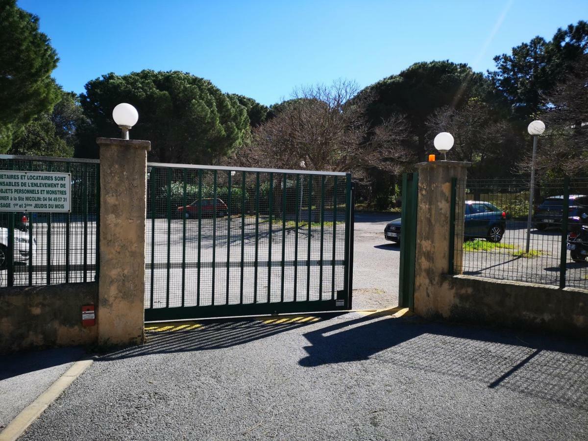 Appartement Sainte-Maxime, Plage De La Nartelle Eksteriør billede